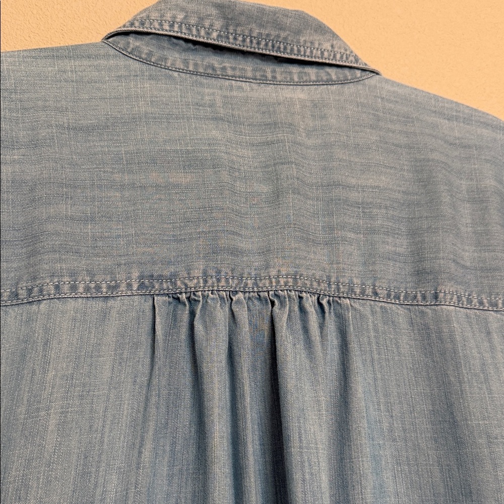 Lucky Brand Light Blue Button Down Shirt, Size Large (oversized) - Picture 8 of 9